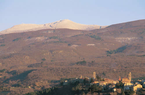 L'Amiata in inverno vista da Castel del Piano